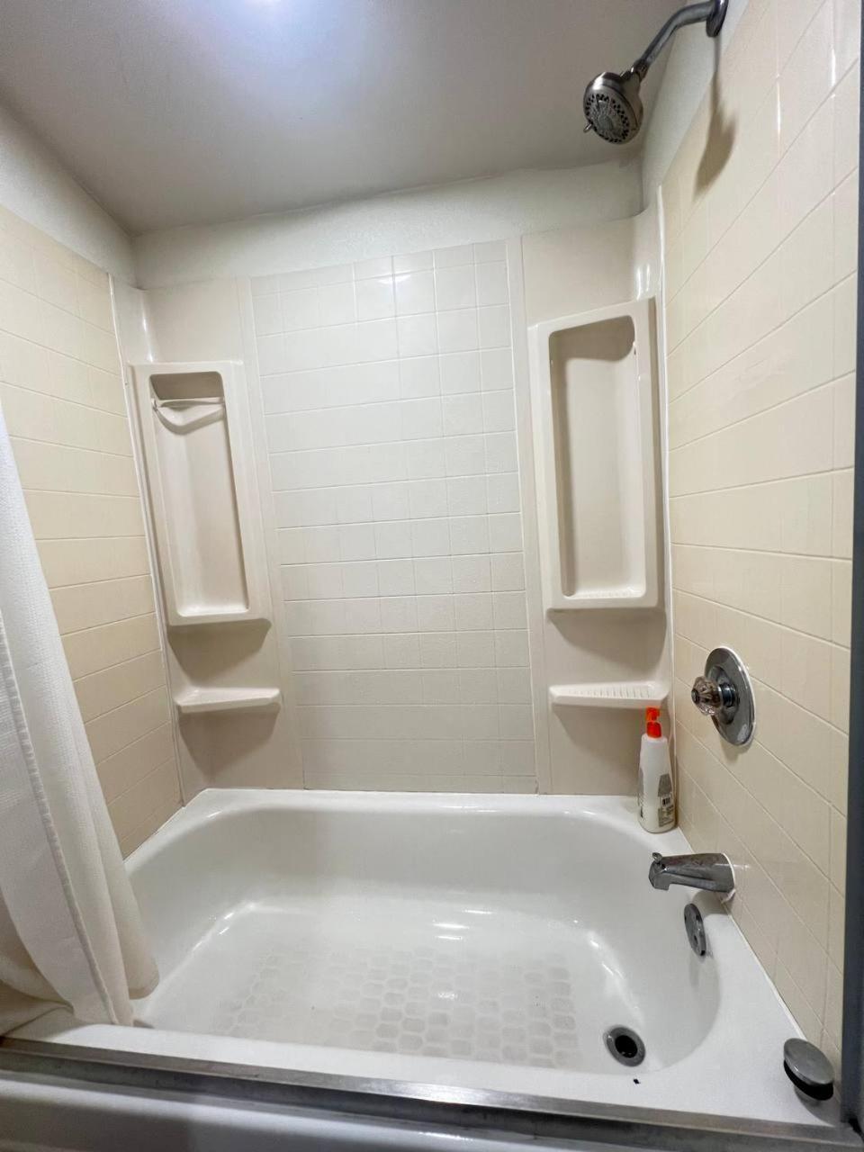 Work, Rest And Play: Wifi, Tv And Backyard Bliss Apartment North Miami Beach Exterior foto